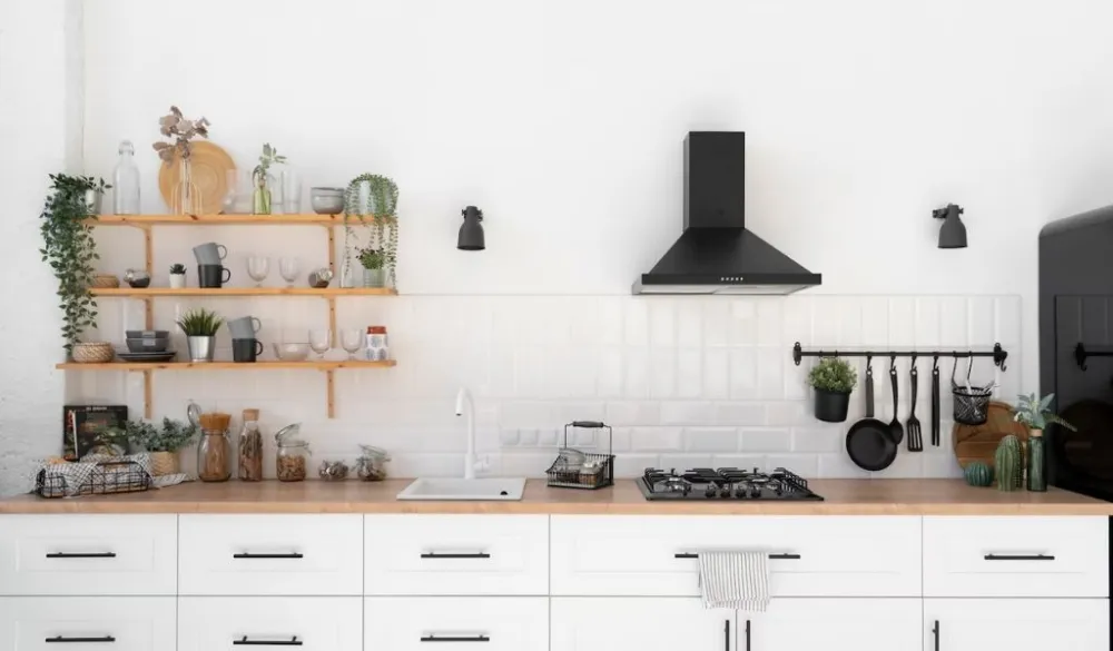 Bếp trắng gạch subway