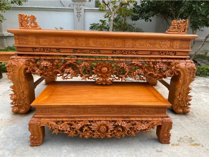 Mẫu sập thờ gỗ tự nhiên sang trọng của Nội Thất Đại Phát