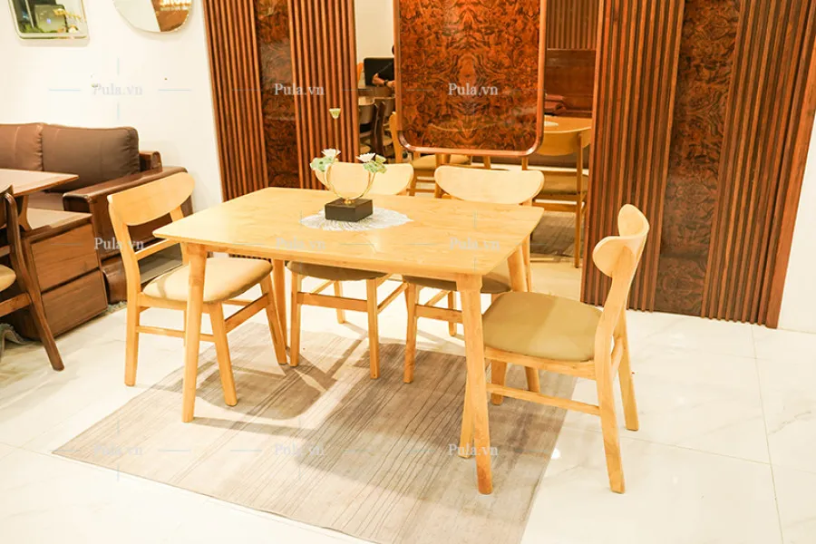 Bộ bàn ăn mango 4 ghế với mặt gỗ cao su ghép thanh tự nhiên