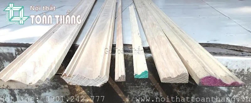 Phào chỉ gỗ sản xuất từ gỗ tự nhiên 100%