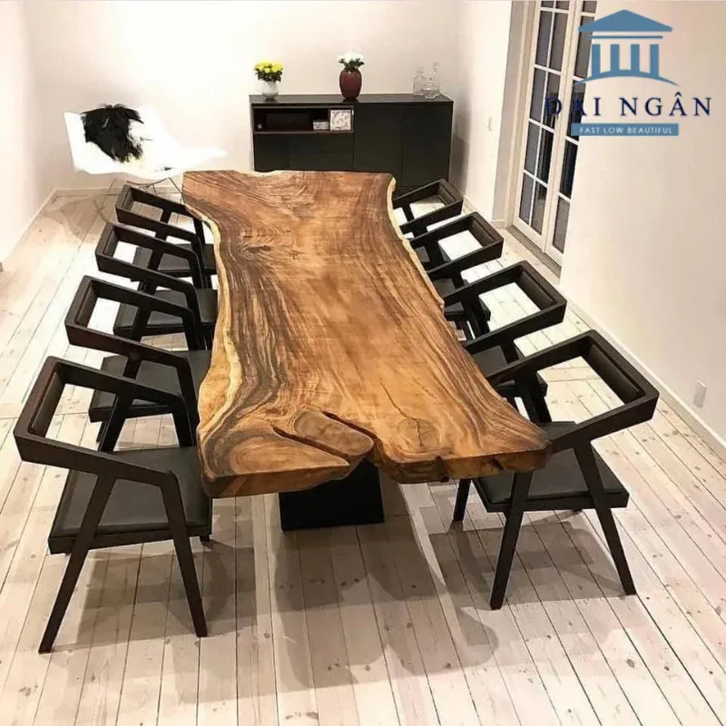 Bảo quản bàn ghế gỗ nguyên khối