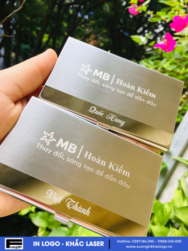 Dịch Vụ Cắt Gỗ Theo Yêu Cầu Hà Nội: Nâng Tầm Không Gian Sống Hiện Đại