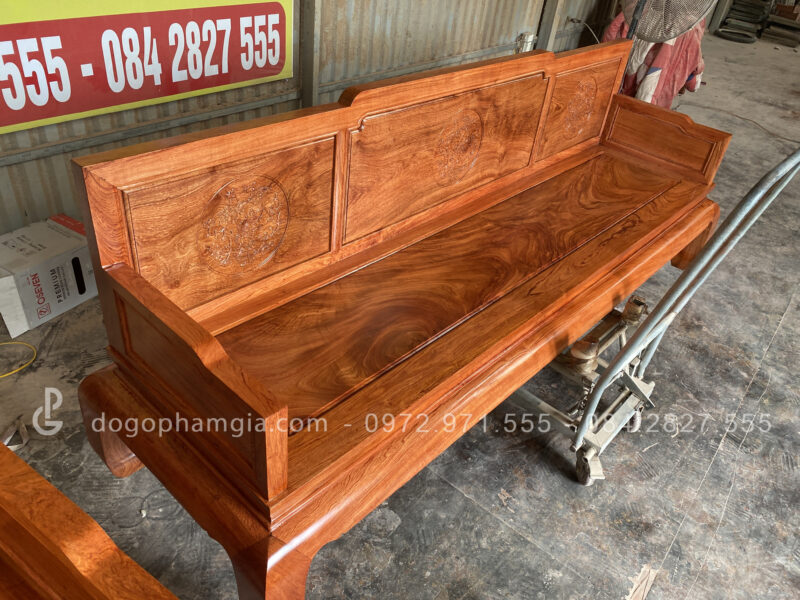 Bàn Ghế Phòng Khách Gỗ Tự Nhiên Quốc Sắc Thiên Hương Cao Cấp