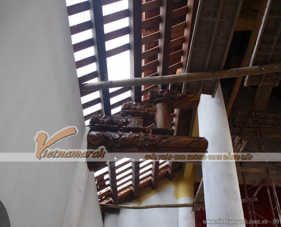 Mẫu sơn giả gỗ đẹp mô phỏng vân gỗ Lim cổ kính cho công trình tâm linh