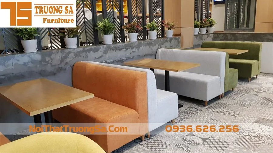 sofa quán cafe