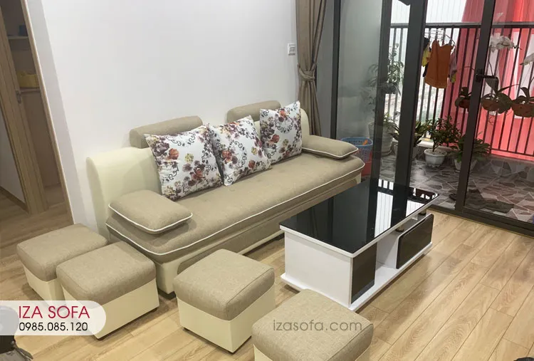 Bố trí sofa và bàn trà
