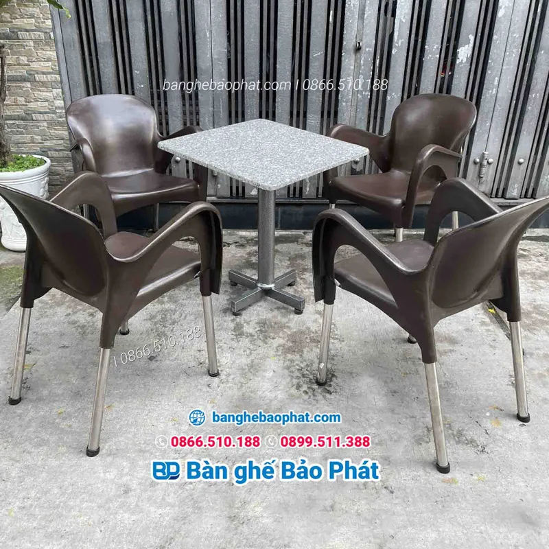 Thanh lý bàn ghế cà phên sân vườn nhựa đúc chân inox