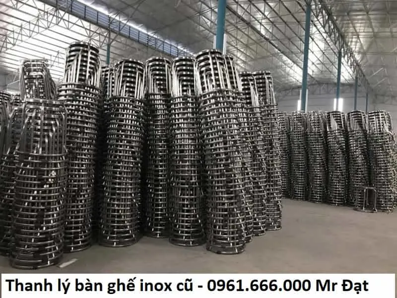 Thanh lý bàn ghế inox cũ tại Hà Đông Hà Nội