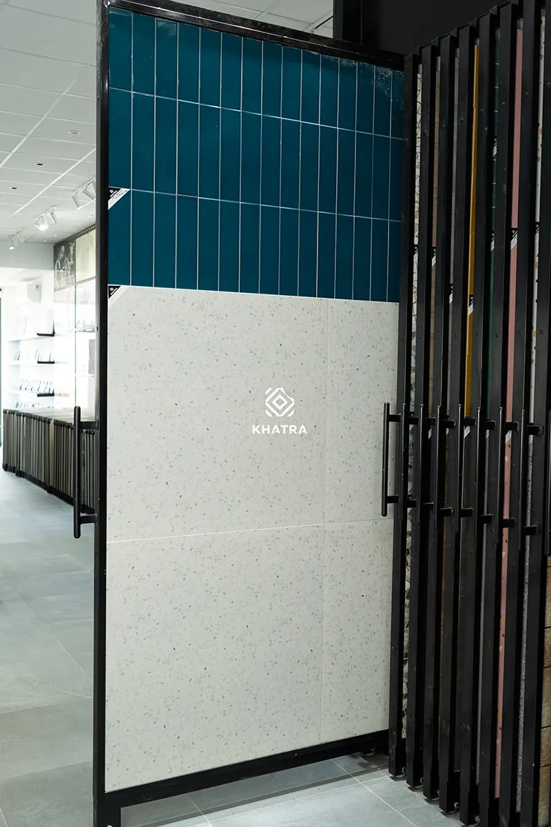 Gạch thẻ H45753 phối Terrazzo K8755