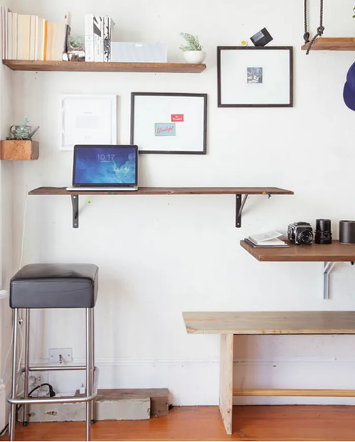 Thiết kế bàn làm việc kiểu đứng gắn tường tối ưu hóa không gian
