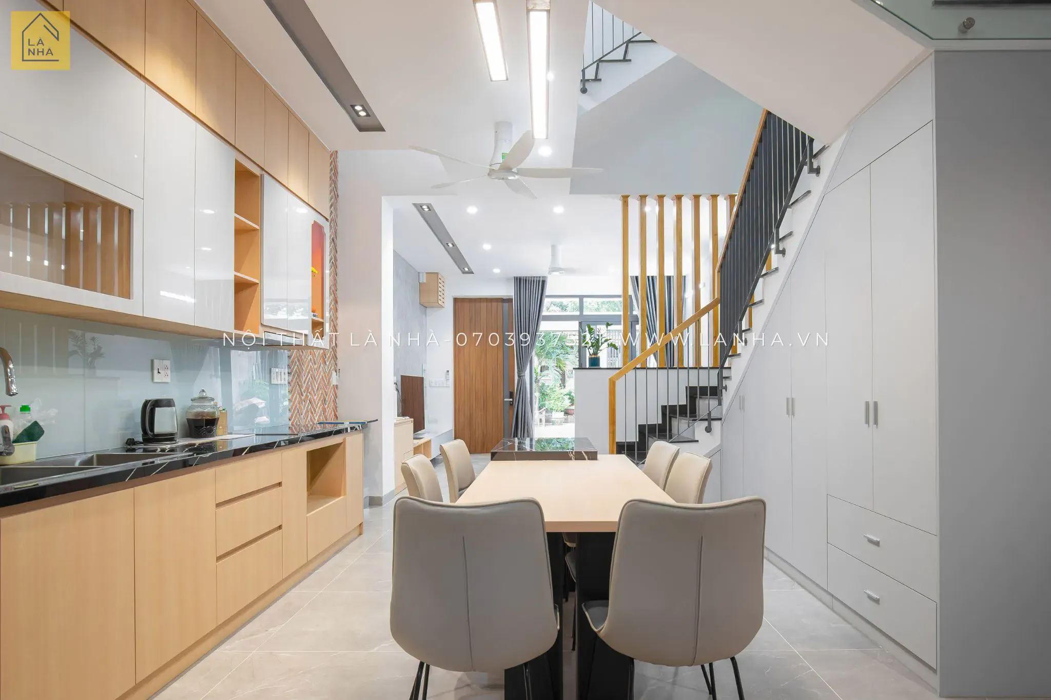 Thiet Ke Noi That Nha 2 Tang