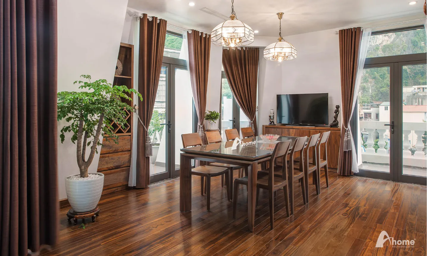 Bàn ăn gỗ óc chó nguyên khối cho 8 người