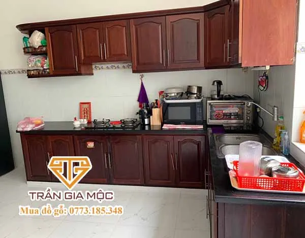 Thu mua tủ bếp gỗ đỏ cao cấp