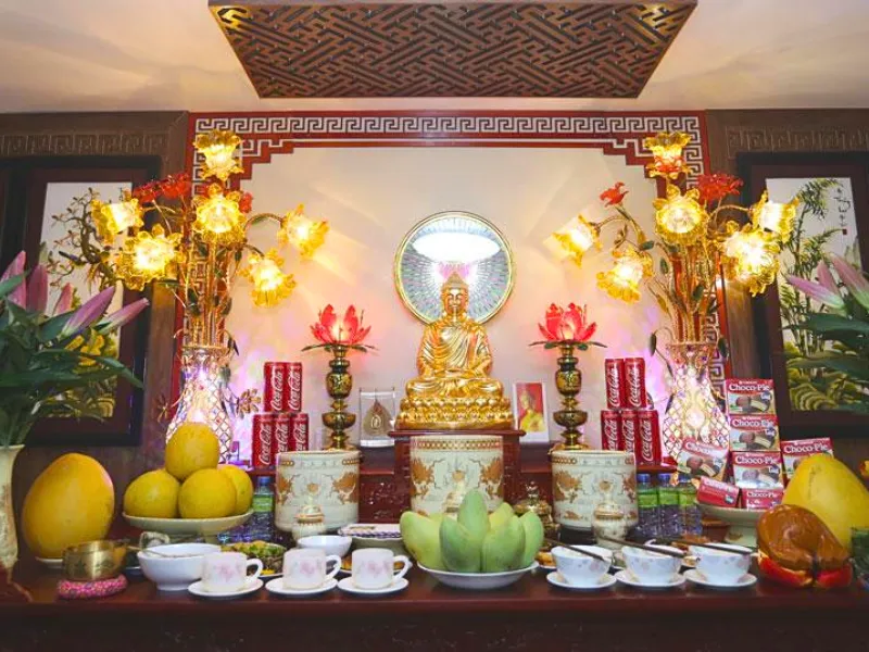 Thờ 3 bát hương là thờ những ai?