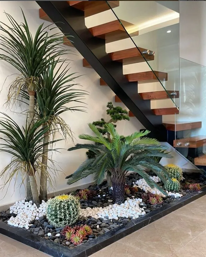 Trang trí gầm cầu thang phong cách sa mạc