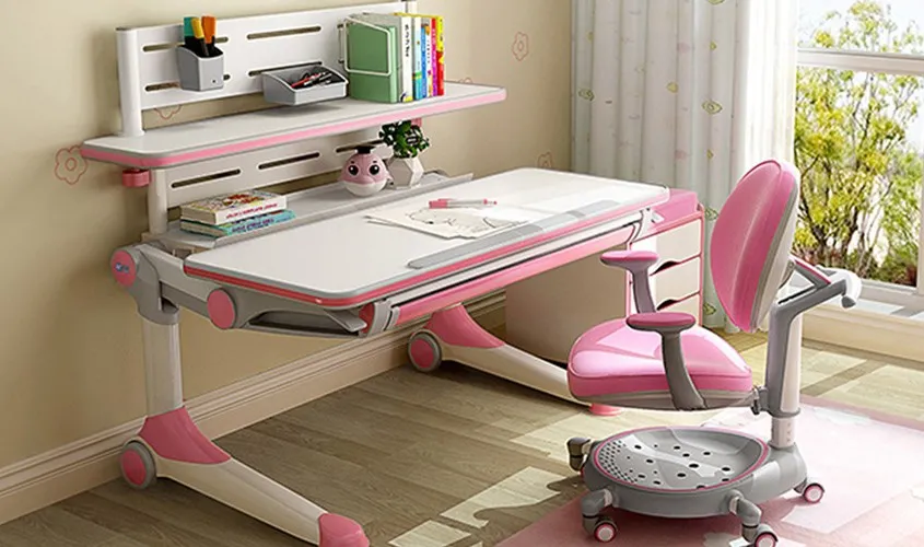 Bàn học thông minh Hanover là sản phẩm với thiết kế hướng đến sự đơn giản, gọn gàng