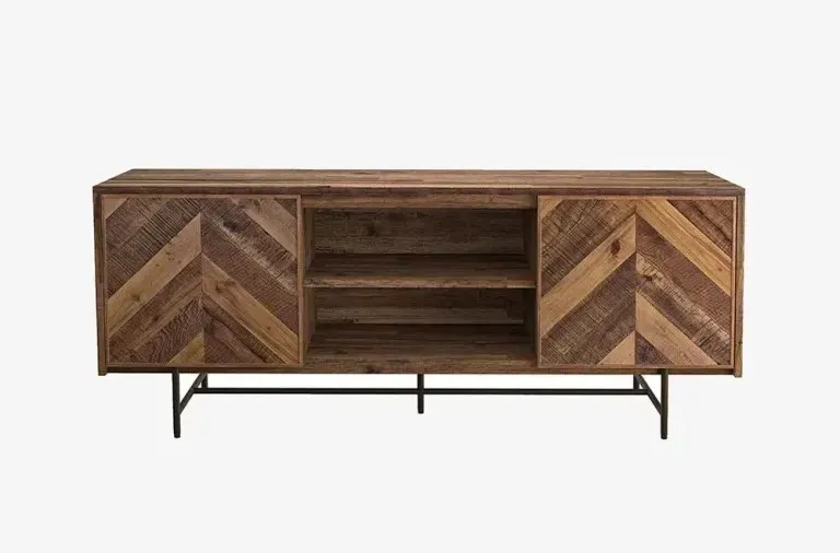 Kệ tivi với hai ngăn tủ trống phù hợp trưng bày rượu nhỏ gọn