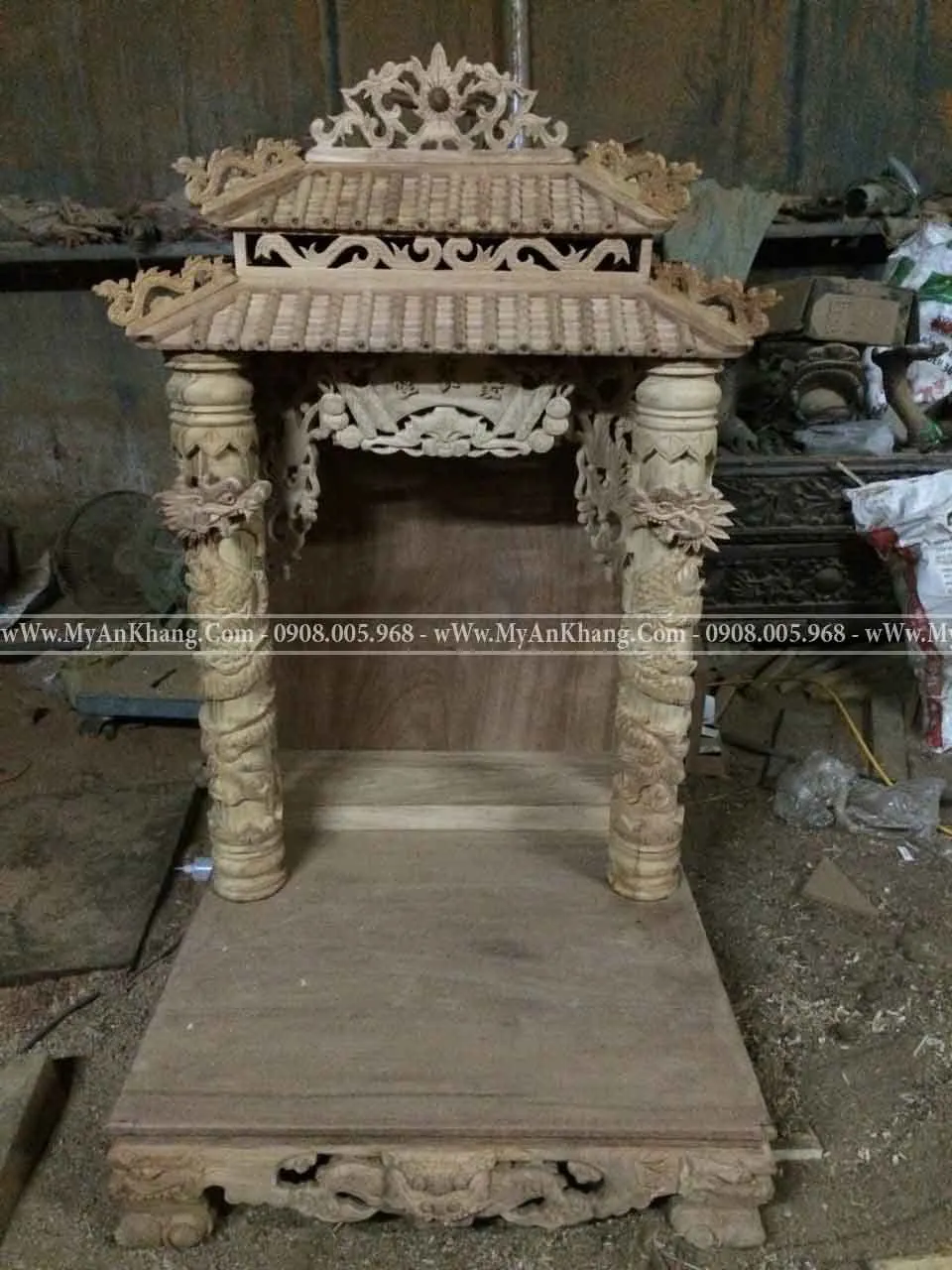 Trang thờ ông địa thần tài mái chùa đẹp, chạm khắc tinh xảo