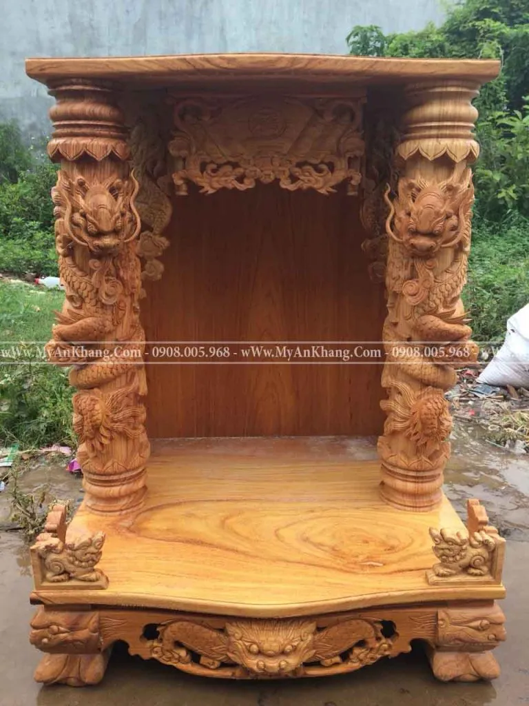 Trang thờ ông địa thần tài mái bằng cột to, chạm rồng cuộn
