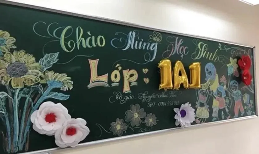 Bố cục hình dán hài hòa và ấn tượng