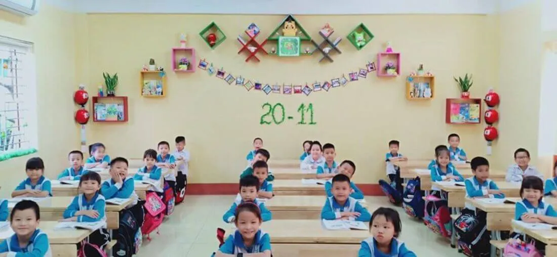 trang tri lop hoc tieu hoc