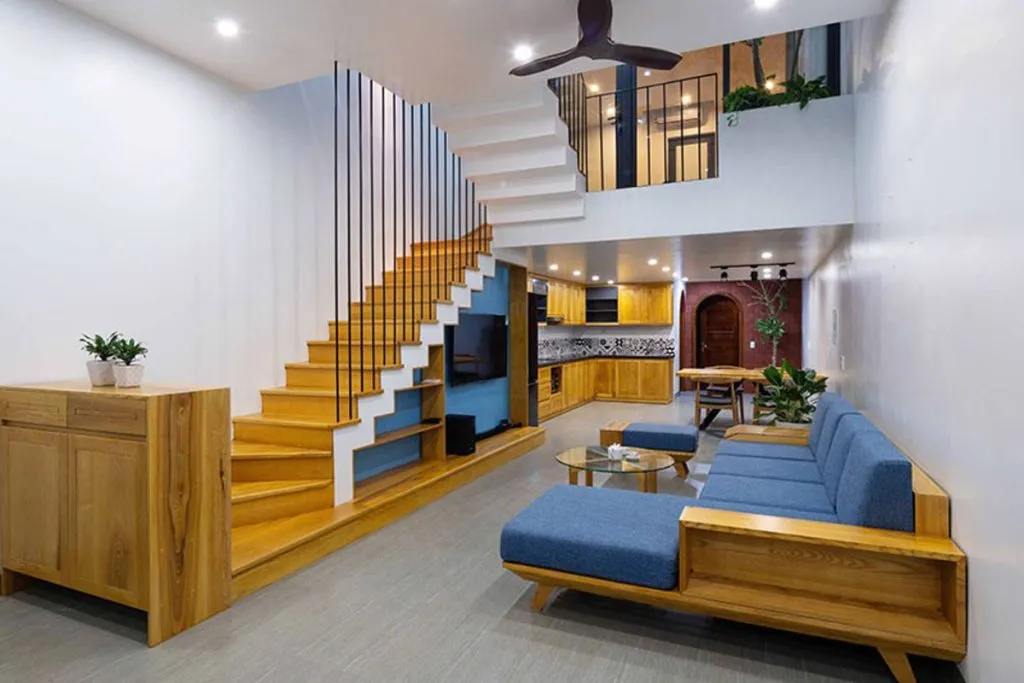 Trang trí phòng khách nhà ống có cầu thang