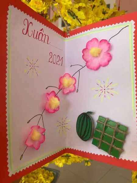 Thiệp Tết tối giản với giấy vân gỗ tự nhiên