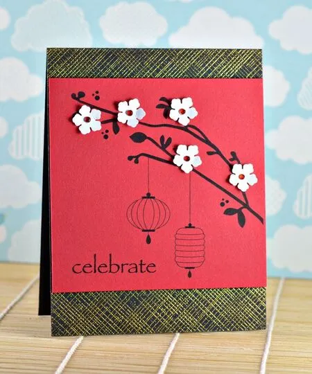 Thiệp Tết handmade với câu đối chữ Hán