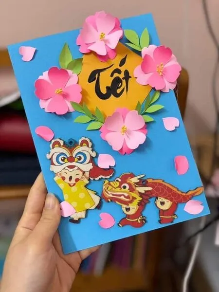 Thiệp Tết phong cách Indochine với họa tiết rồng phượng