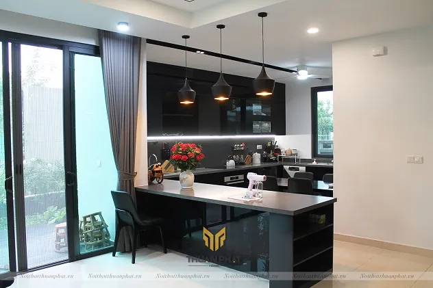 Tủ bếp laminate trắng sứ hiện đại