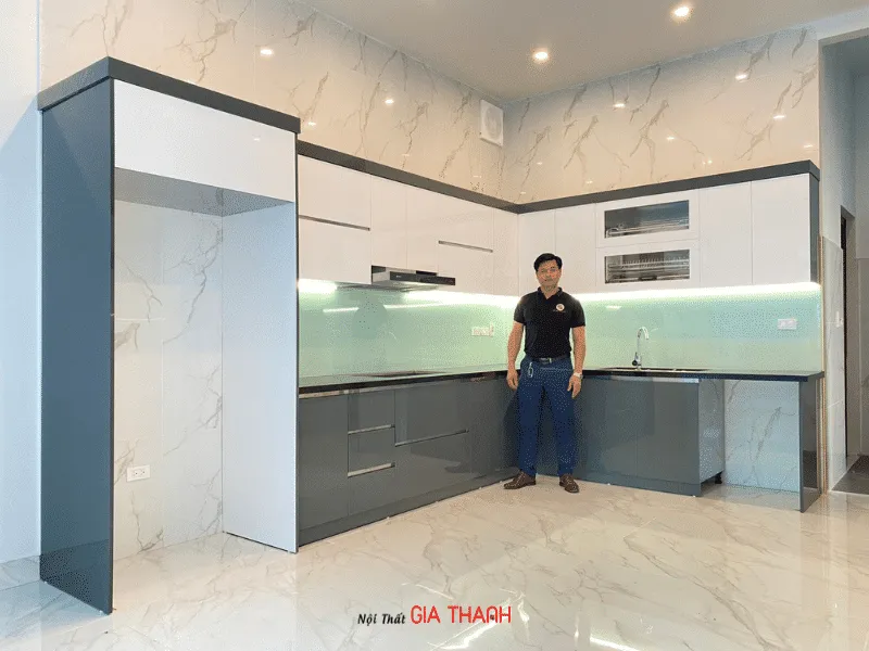 Tủ bếp Acrylic nhà anh Bình ở Đông Anh