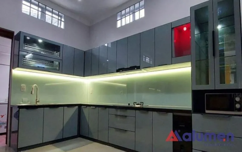 Tủ bếp nhôm Acrylic cao cấp