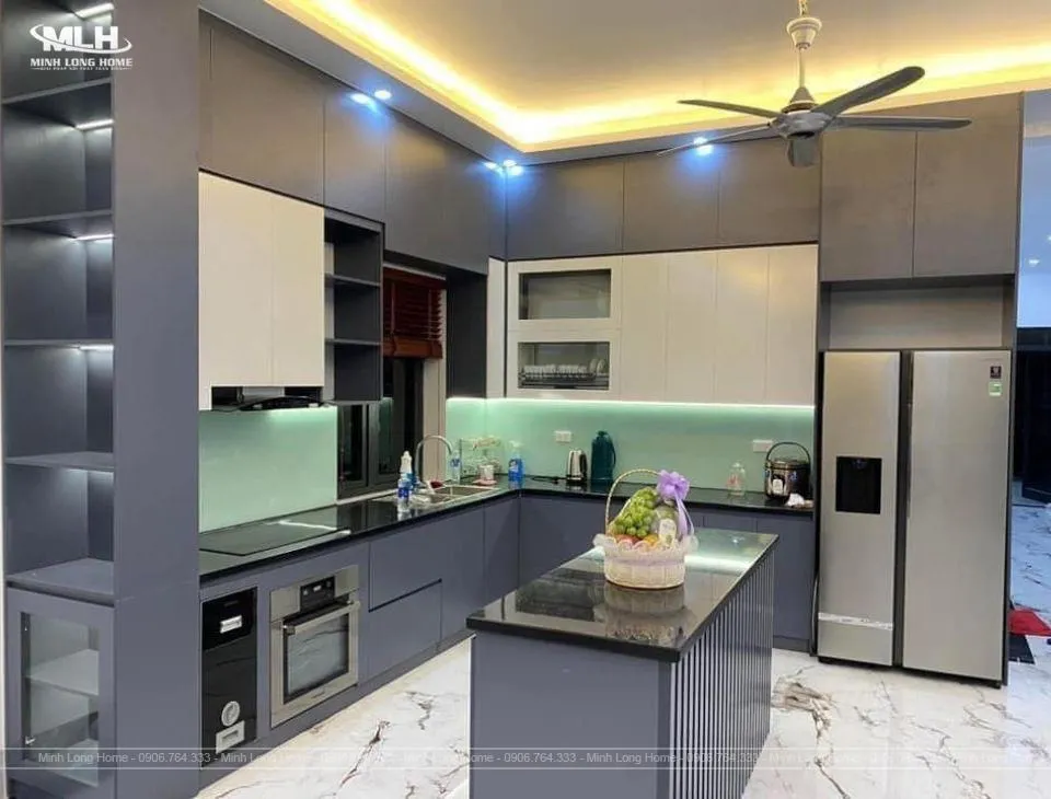 Bộ tủ bếp nhôm cánh acrylic có bàn đảo bếp