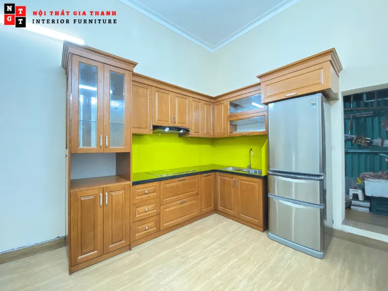 Tủ rượu nhỏ gọn kết hợp với tủ bếp gỗ sồi Mỹ