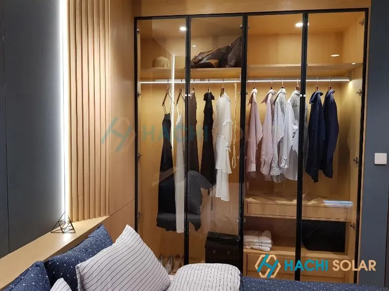 Tìm hiểu mẫu tủ quần áo âm tường nhôm kính hiện đại