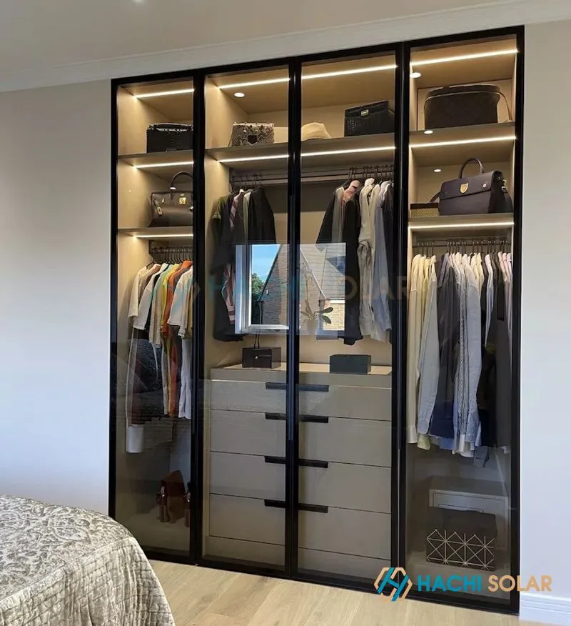 Mẫu tủ quần áo âm tường cánh kính cao cấp giá tốt