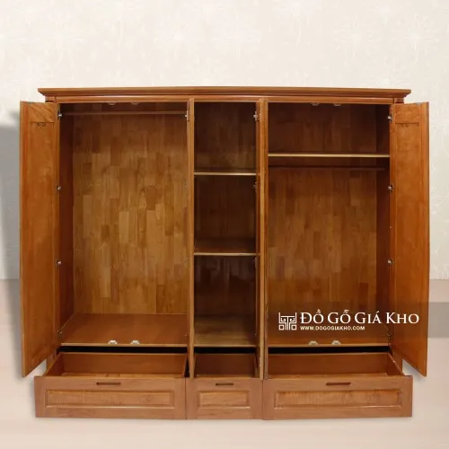 Chi tiết đường vân gỗ tự nhiên trên tủ quần áo gỗ hương nam phi