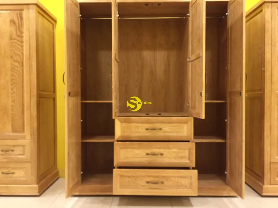 Góc nhìn tổng thể tủ quần áo 4 cánh gỗ sồi 1m8