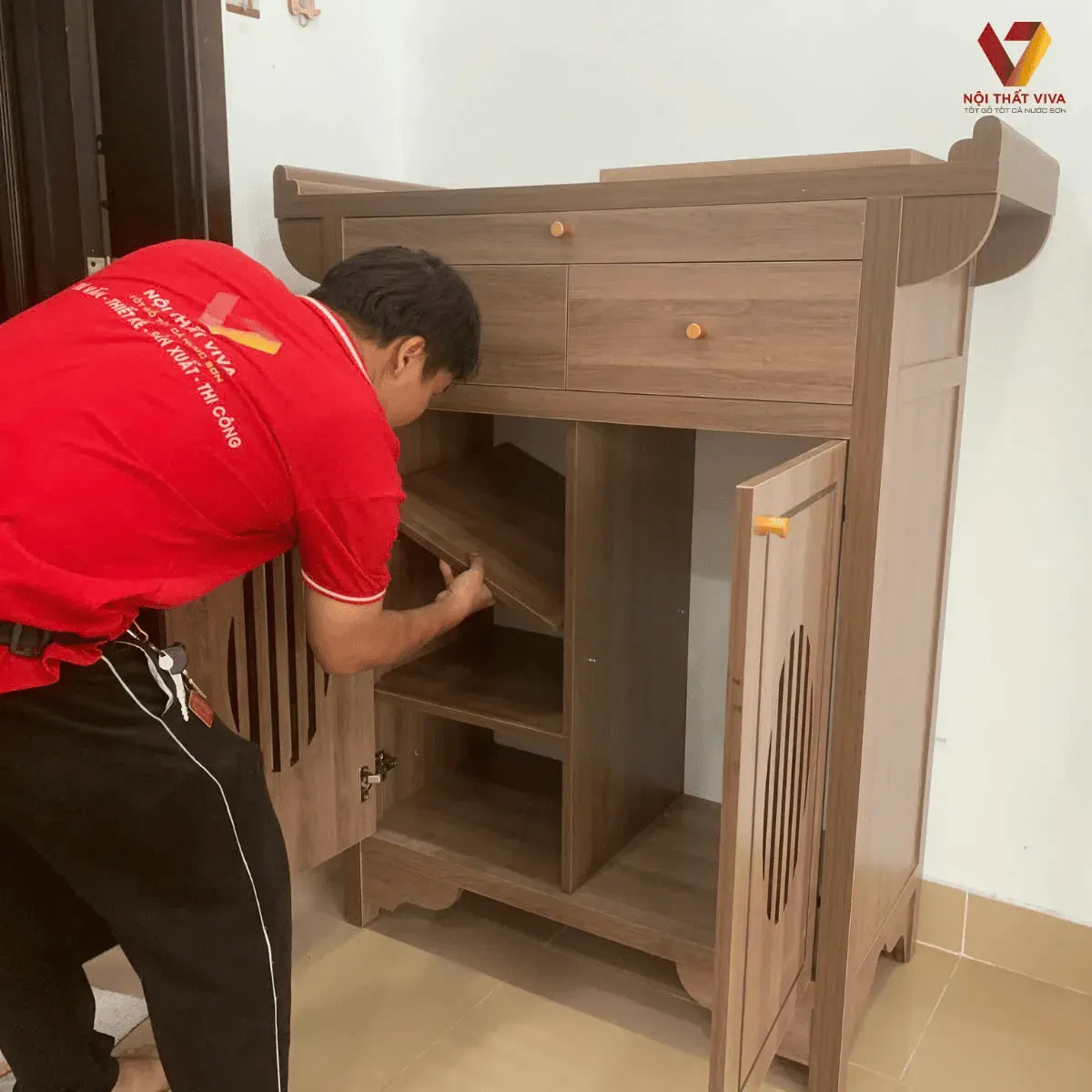 Tủ Thờ Gỗ Công Nghiệp: Hình ảnh minh họa 2