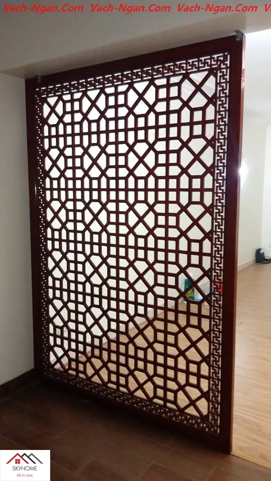 Vách ngăn CNC gỗ tự nhiên hoa văn tinh xảo, phù hợp phòng thờ.