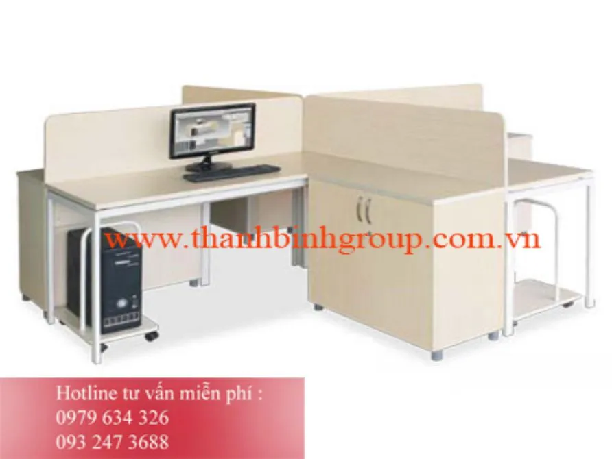 Vách ngăn mica mờ lắp đặt trên mặt bàn làm việc văn phòng