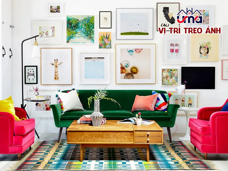 Vị trí treo ảnh trong phòng khách