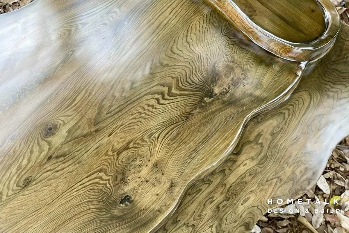 Với sắc vàng nhạt hiếm gặp gỗ thủy tùng vàng là lựa chọn hoàn hảo cho các vật phẩm tam linh