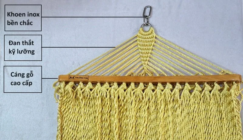 Lưới võng được đan từ sợi tơ cao cấp vô cùng mềm mại và bền bỉ theo thời gian