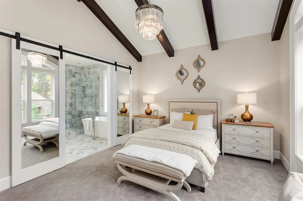 Xà ngang trên giường