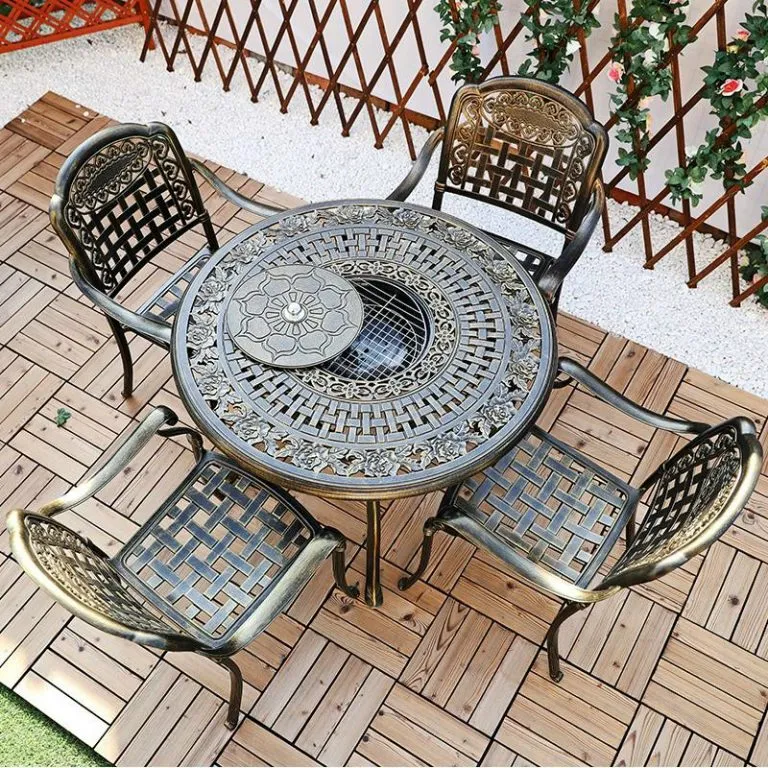 Bộ bàn ghế sân vườn nhôm đúc màu trắng sang trọng