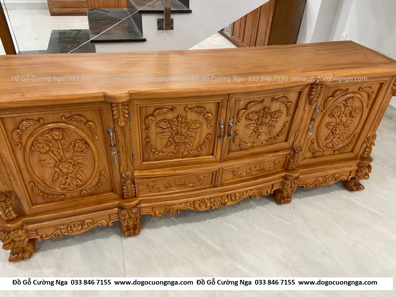 Kệ tivi gỗ gõ đỏ cao cấp truyền thống