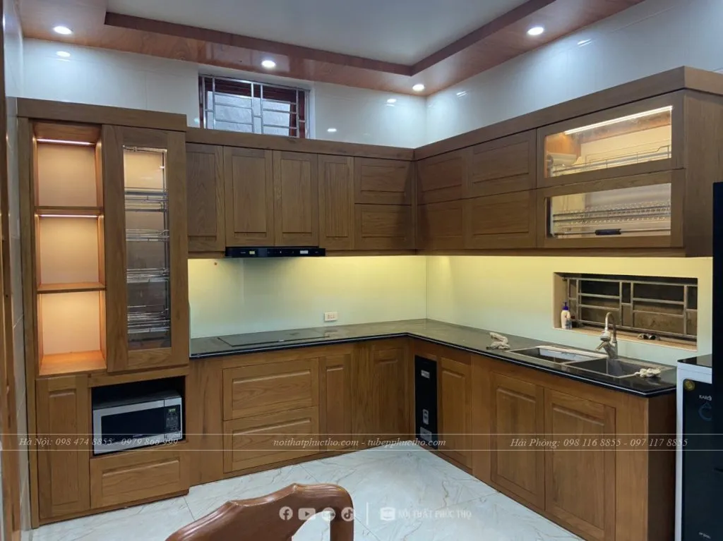 Tủ bếp gỗ sồi Mỹ phong cách Japandi