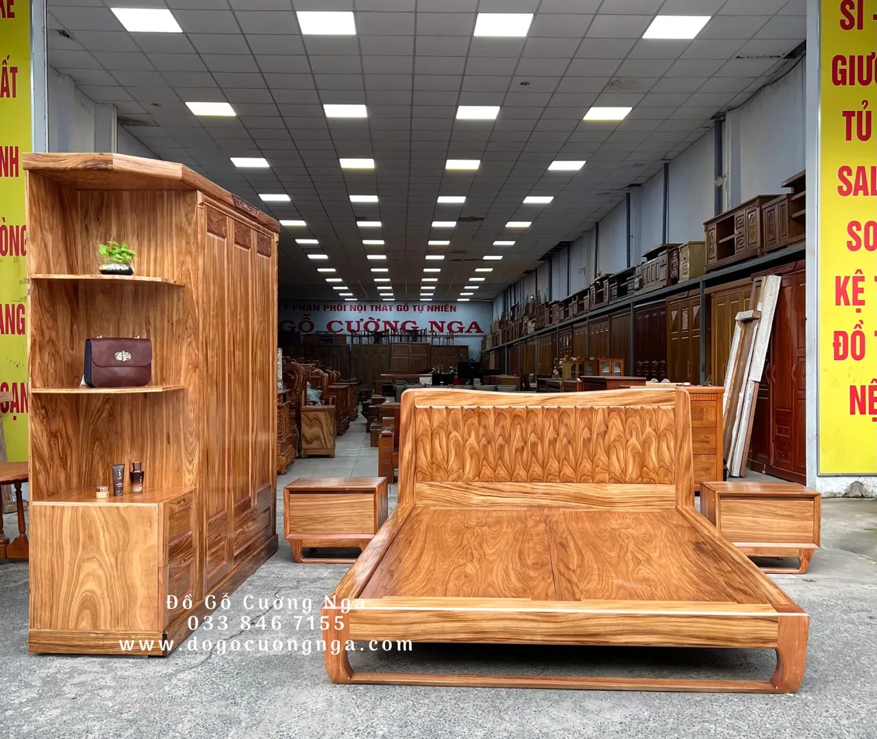 Giường ngủ gỗ hương xám kiểu hộp chân thấp tiện lợi