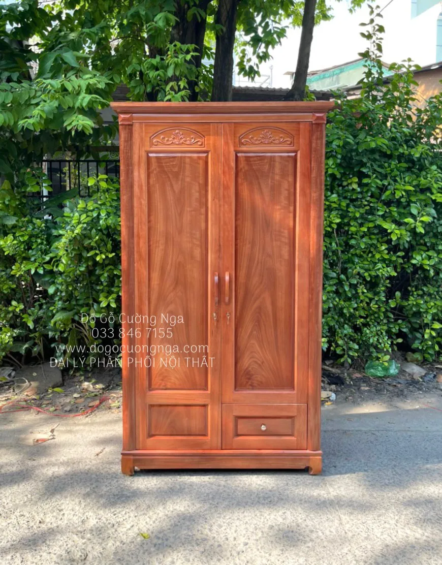 Tủ ó gỗ xoan đào 2 cánh chia 2 buồng tiện nghi với không gian lưu trữ lớn